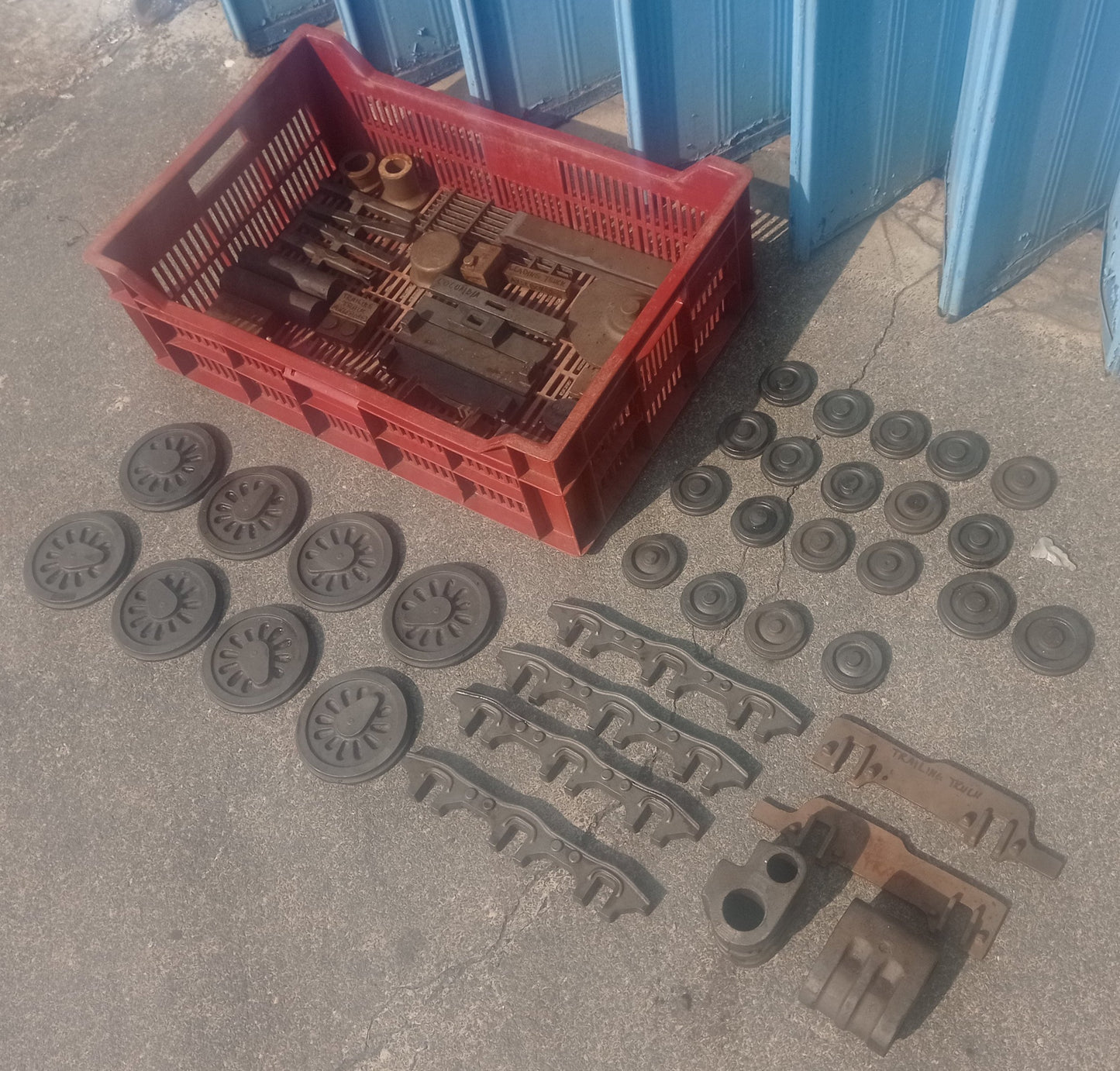 (Sold) 3½" Gauge Columbia Castings
