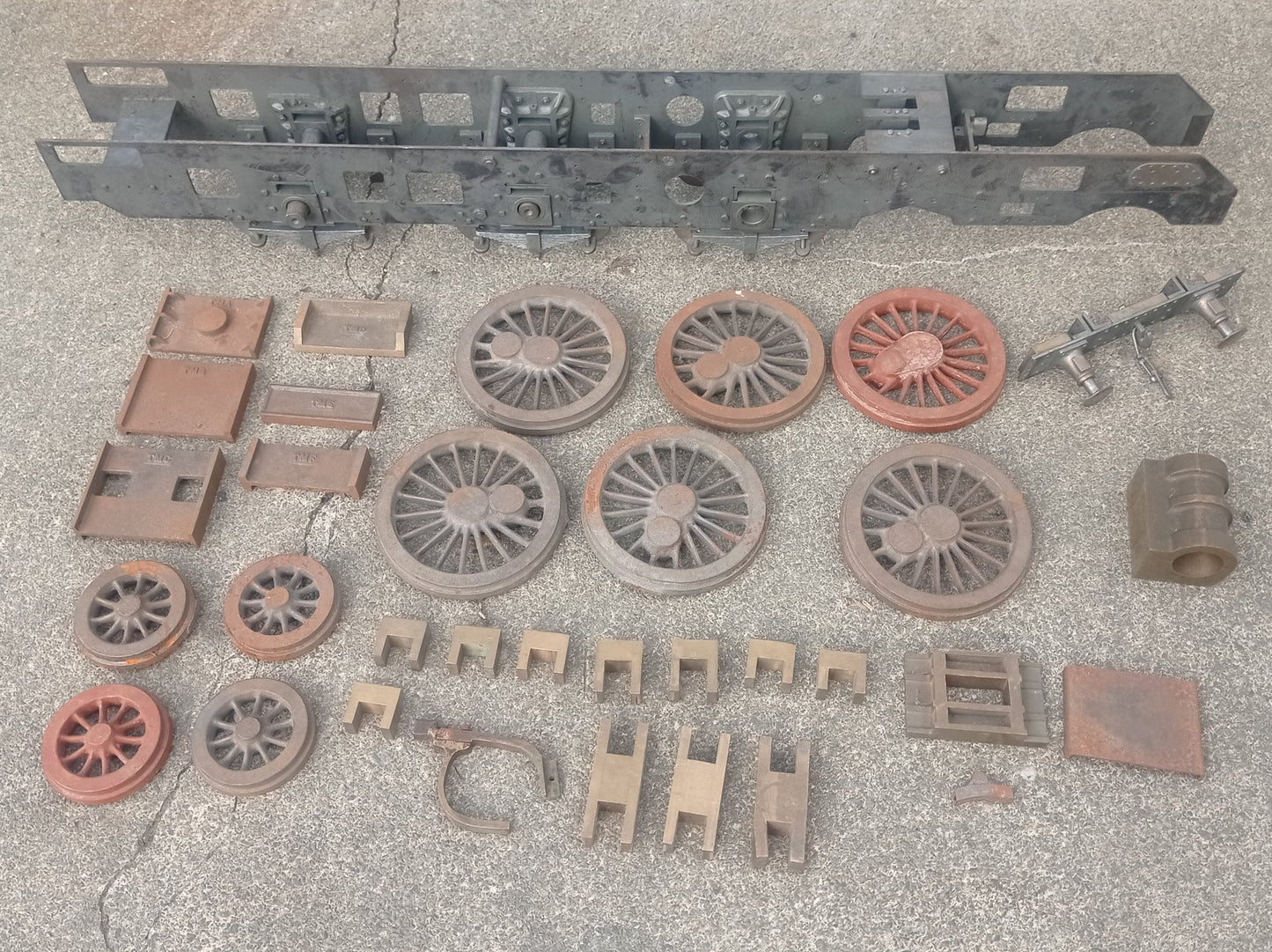(Sold) 5" Gauge Torquay Manor Frames and Castings