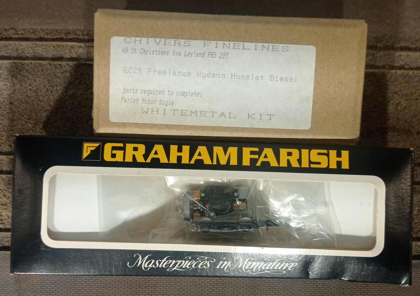 Chivers Finelines 009 Gauge Hudson Hunslet diesel locomotive Kit with chassis