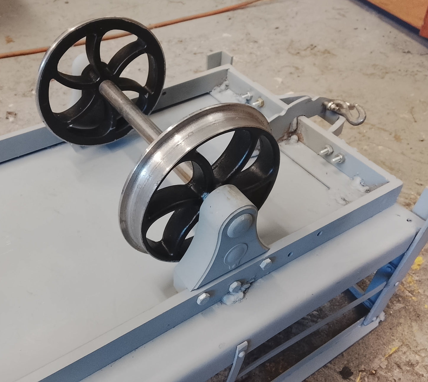 1556 - 5" Gauge Large Slate Wagon