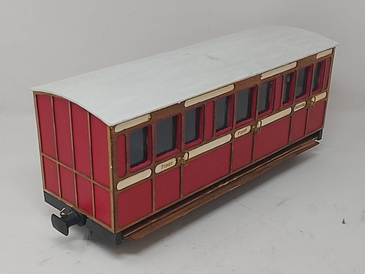 45mm Gauge Brandbright 4 Wheel Three Compartment Coach