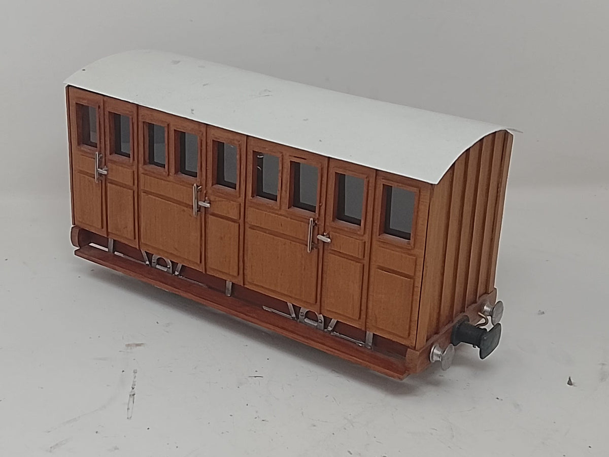 1653 - 45mm Gauge 4 Wheel Coach (3 Compartment)