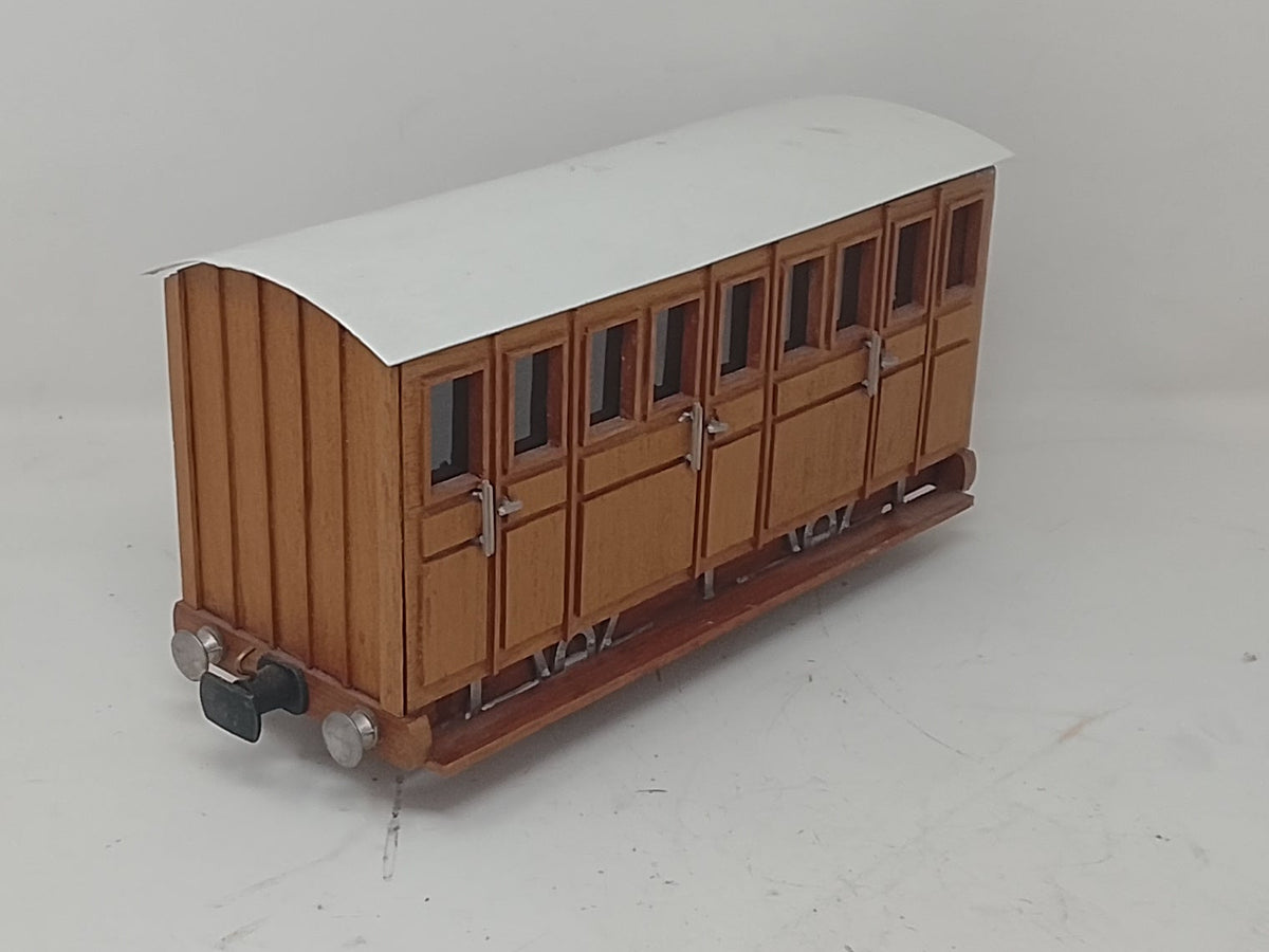 1653 - 45mm Gauge 4 Wheel Coach (3 Compartment)