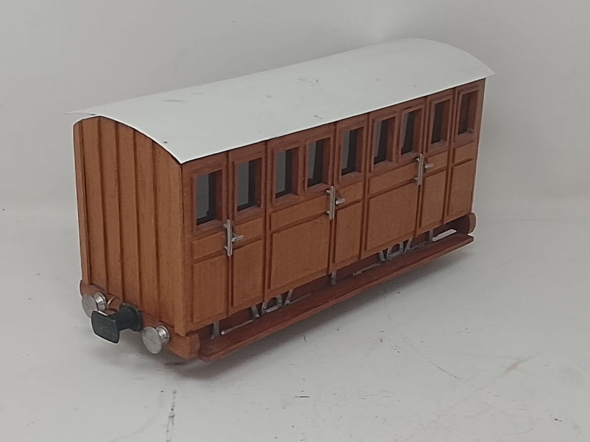 1653 - 45mm Gauge 4 Wheel Coach (3 Compartment)