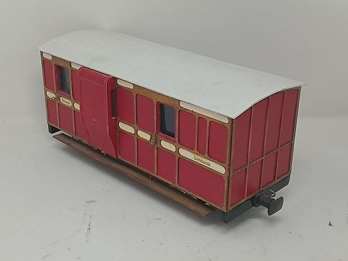 1637 - 45mm Gauge Brandbright 4 Wheel Luggage and Brake Coach