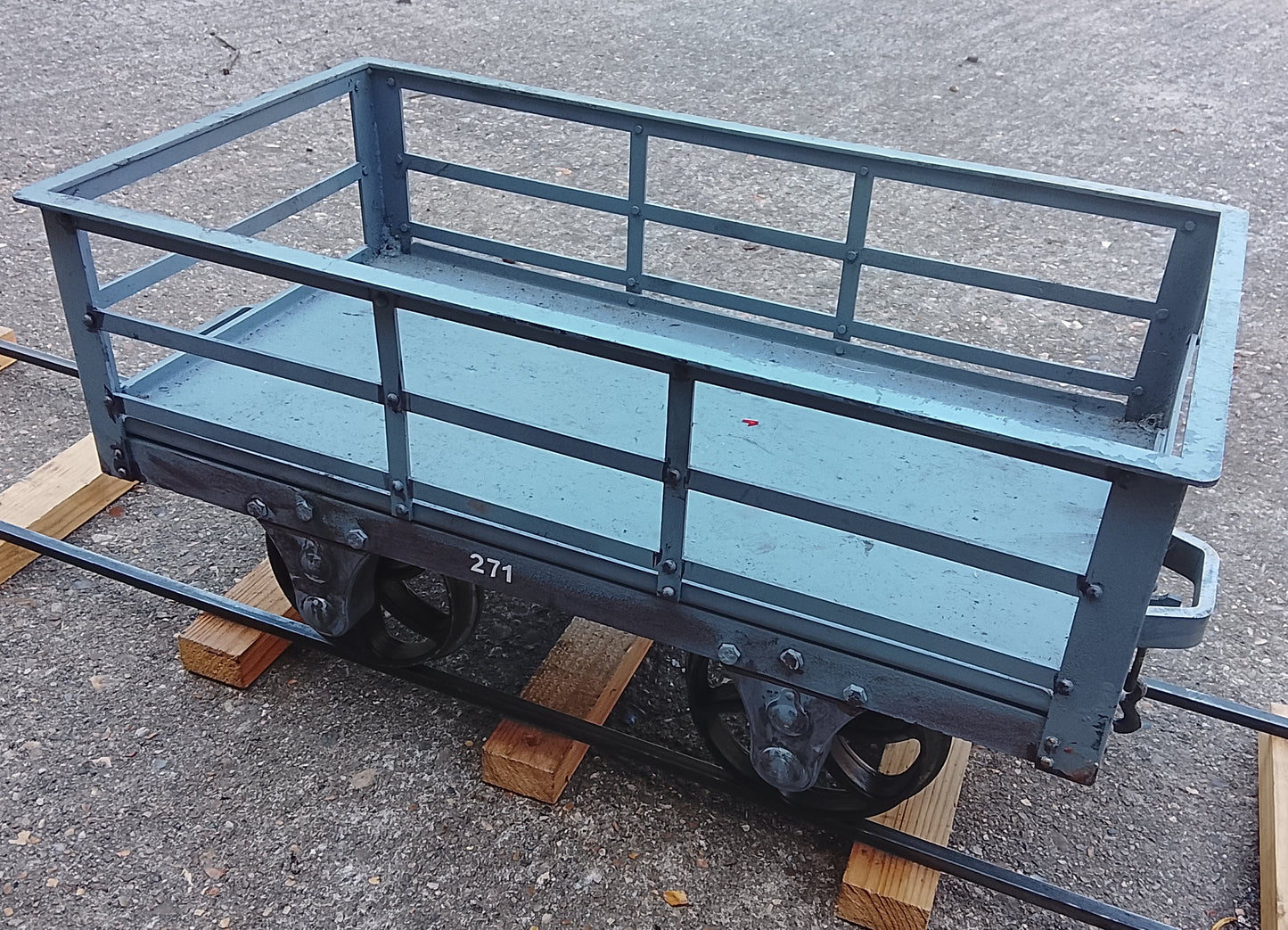 5" Gauge Slate Wagon