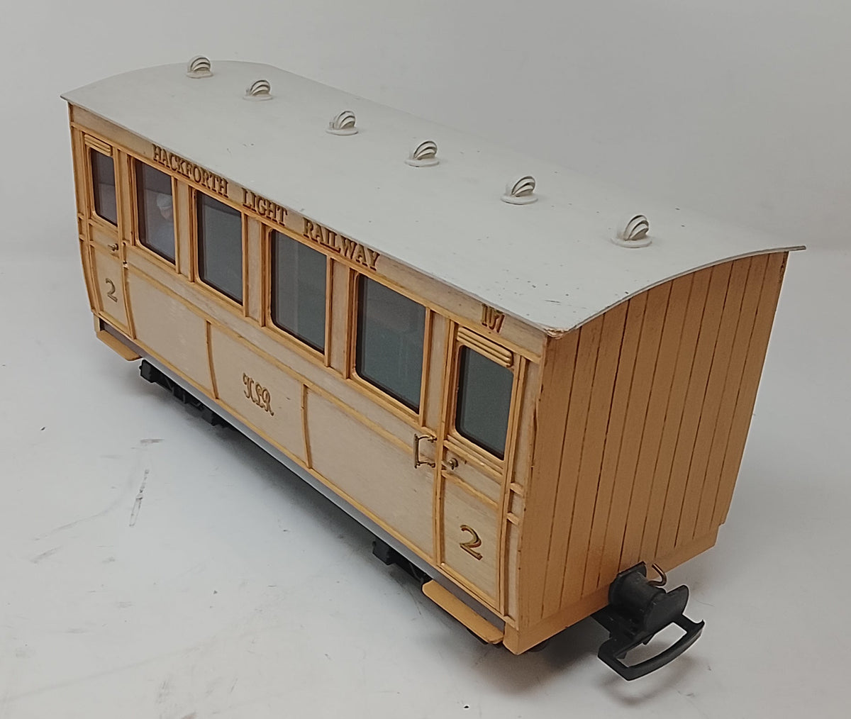 1572 - 45mm Gauge Saloon Coach No. 2