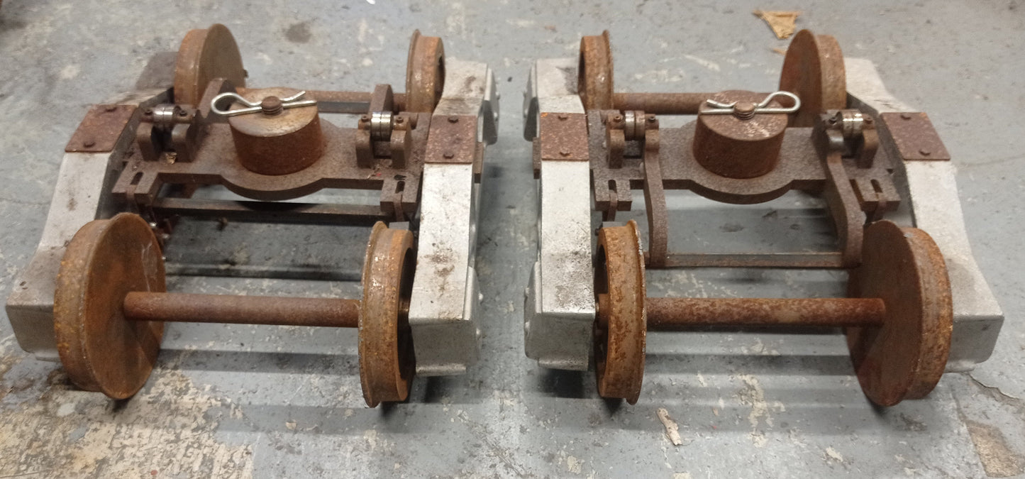 1555 - Pair of 7¼" Gauge Bogies