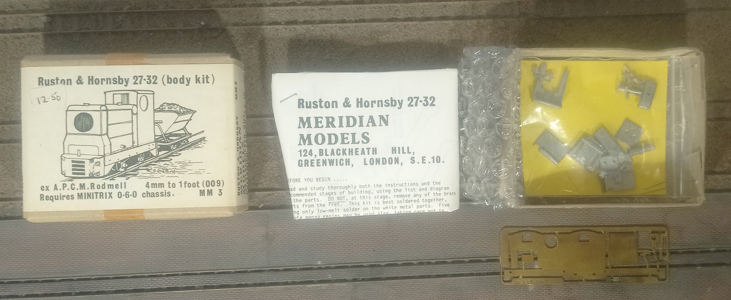 Meridian Models 009 Gauge Ruston 27-32HP Kit with chassis