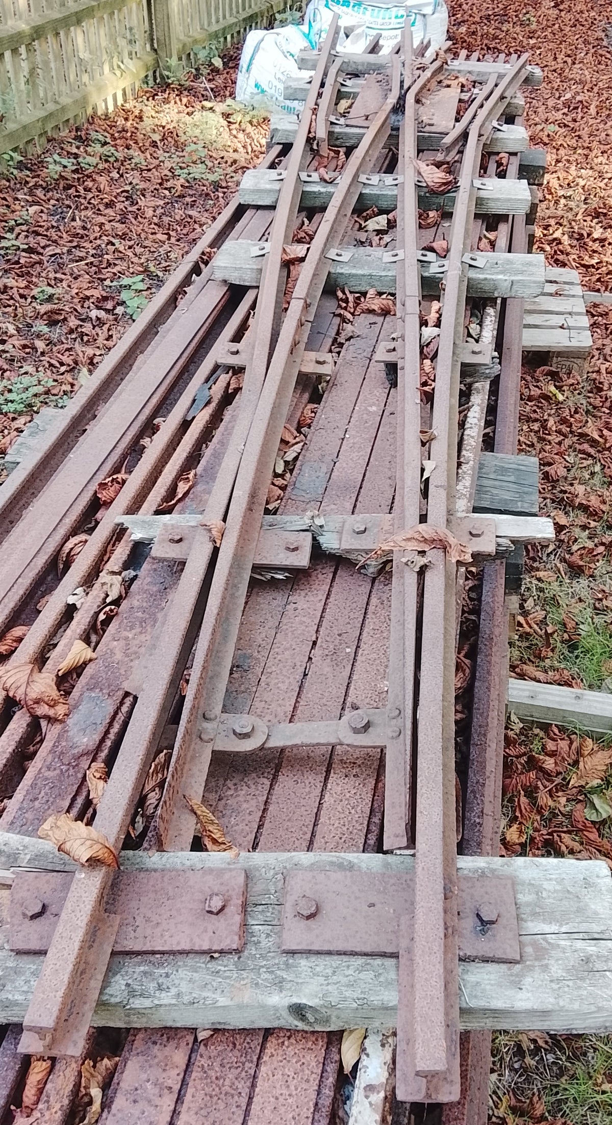 Pair of 10 1/4" Gauge Points
