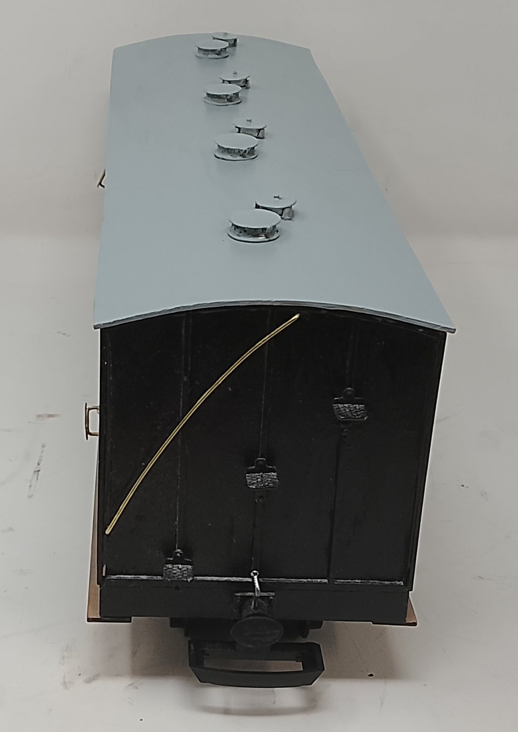 1571 - 45mm Gauge 4 Compartment Bogie Coach