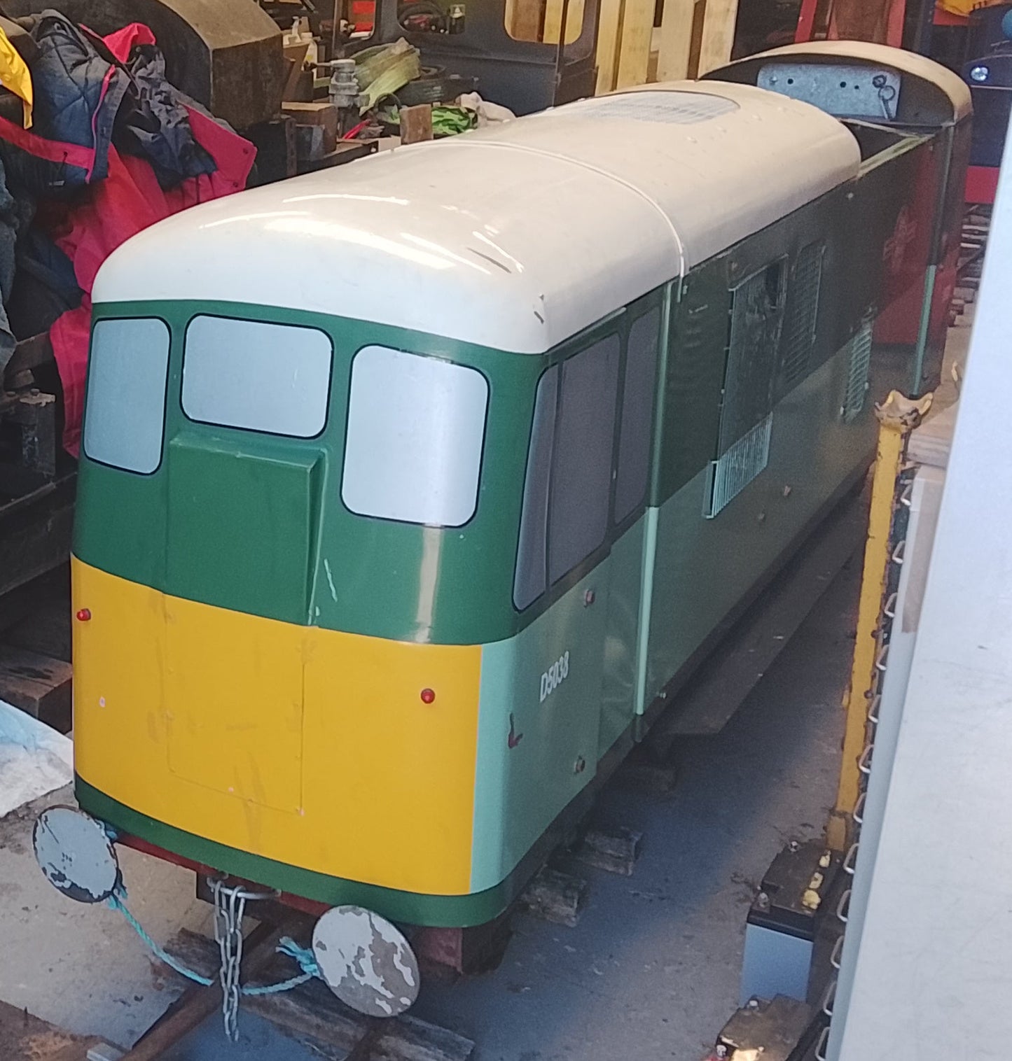 7¼" Gauge Class 24 Diesel Hydraulic Locomotive