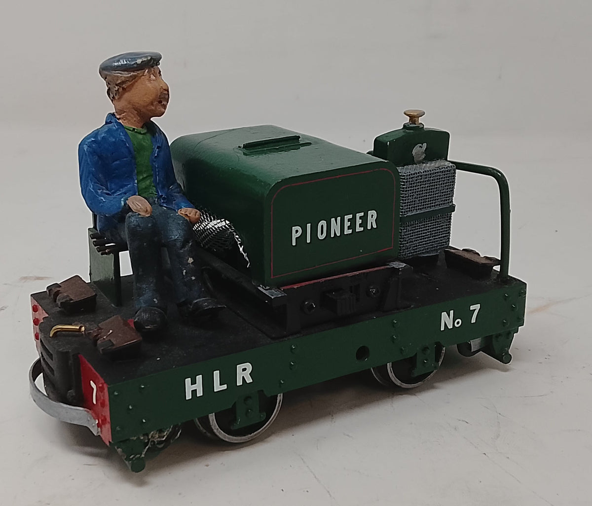 1586 - 45mm Gauge Plate Frame Simplex Locomotive